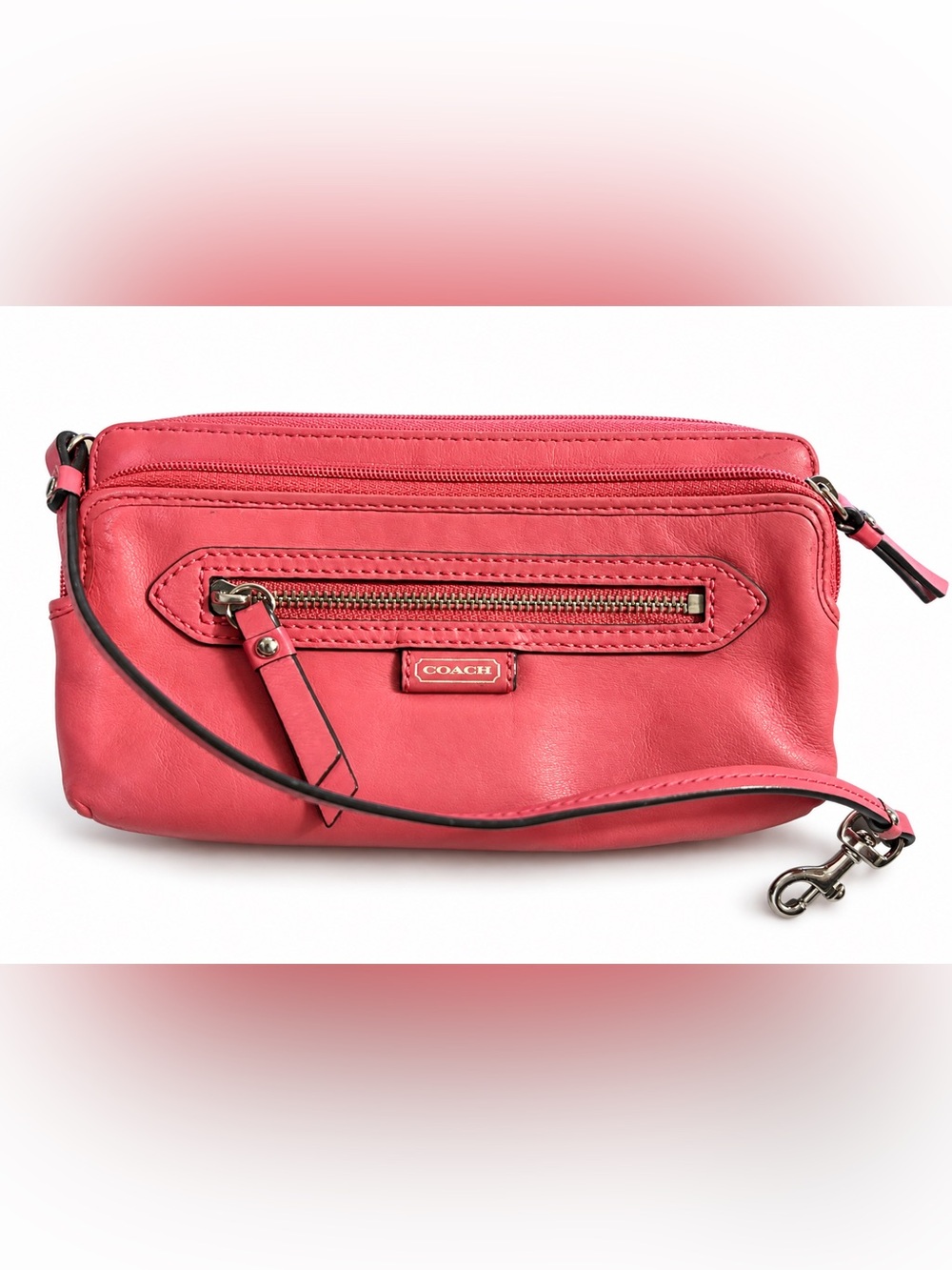🔥Coach Pink Leather Wristlet Clutch EUC🔥